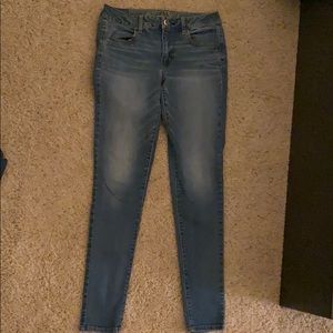 Light wash american eagle super stretch jegging